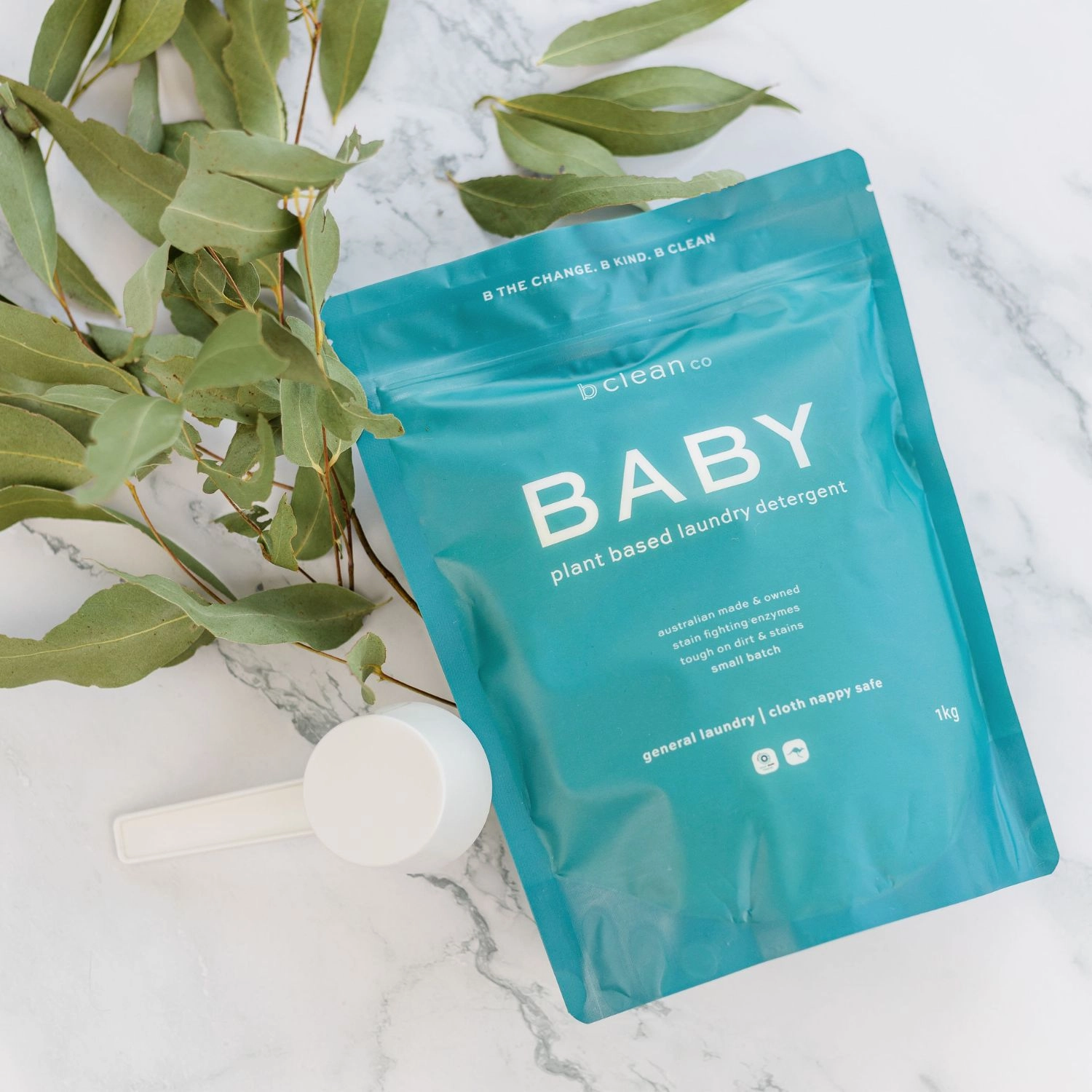 baby – scoop – leaves